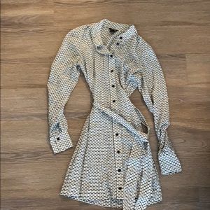 Long sleeved black and white dress